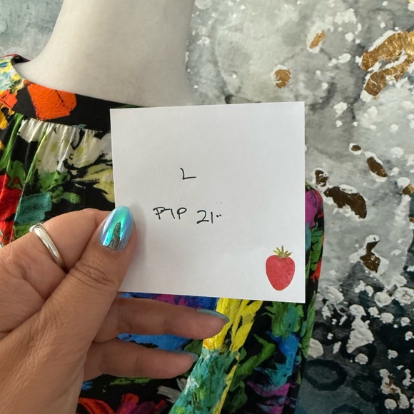 Jamsworld| Vintage Colorful Flutter Sleeve Blouse - Picture 7 of 8